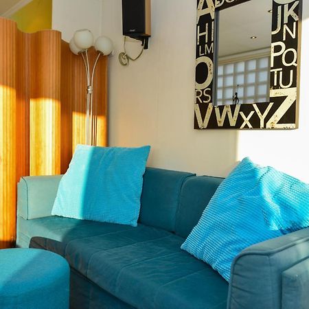 Kalypso Apartment Atene Esterno foto
