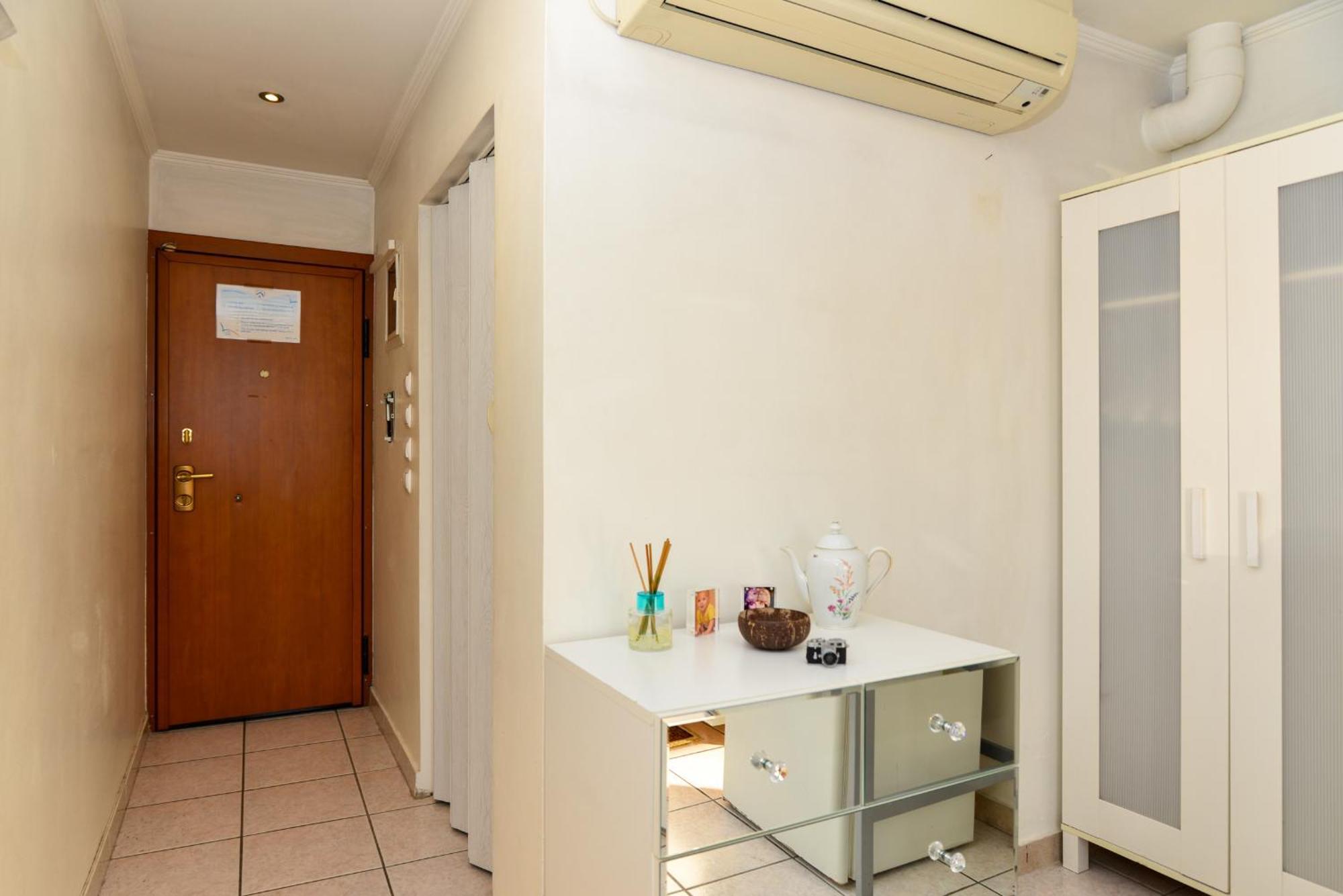 Kalypso Apartment Atene Esterno foto