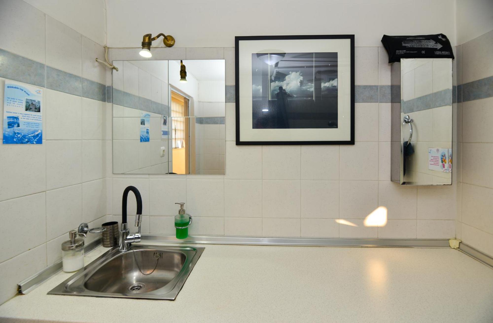 Kalypso Apartment Atene Esterno foto
